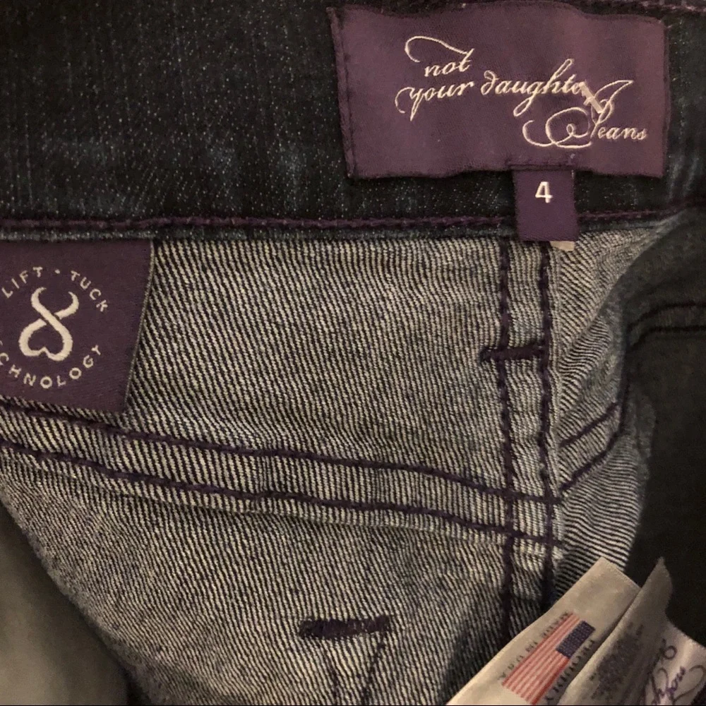 NYDJ dark blue crops size 4 - Picture 5 of 6